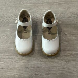 Girls Footmates dress shoes